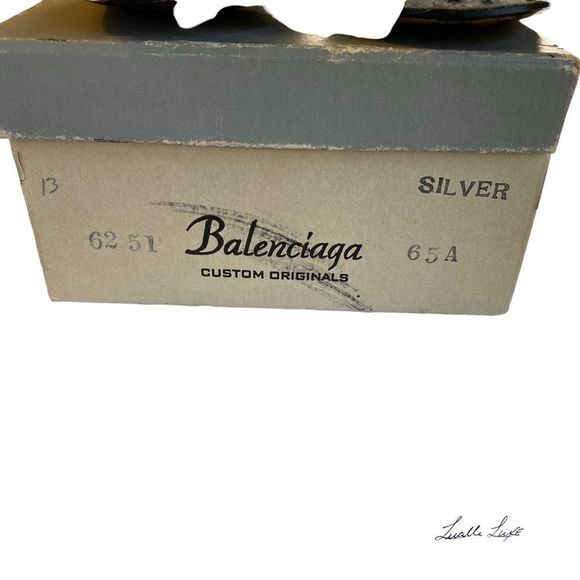 Vintage Balenciaga silver pump in box - Picture 12 of 15